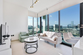 Savis Home-Enjoy the City Skyline View